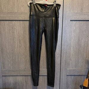 SPANX Black Leggings with Red Tag